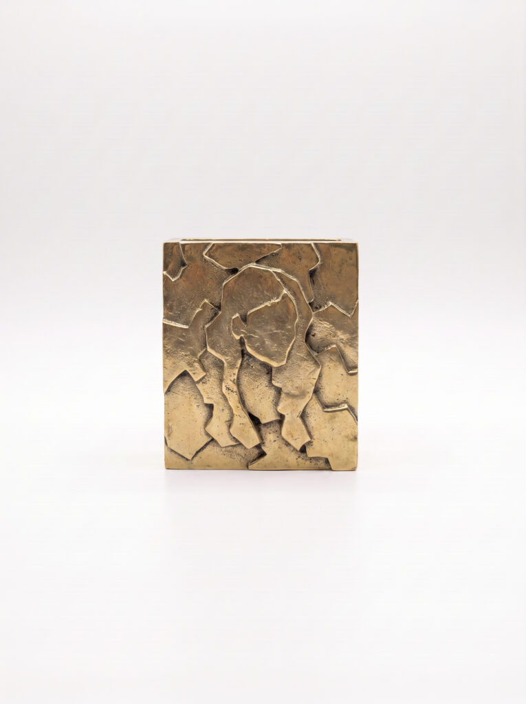 FOCO Virgo sculptural matchbox by TRE PARIS