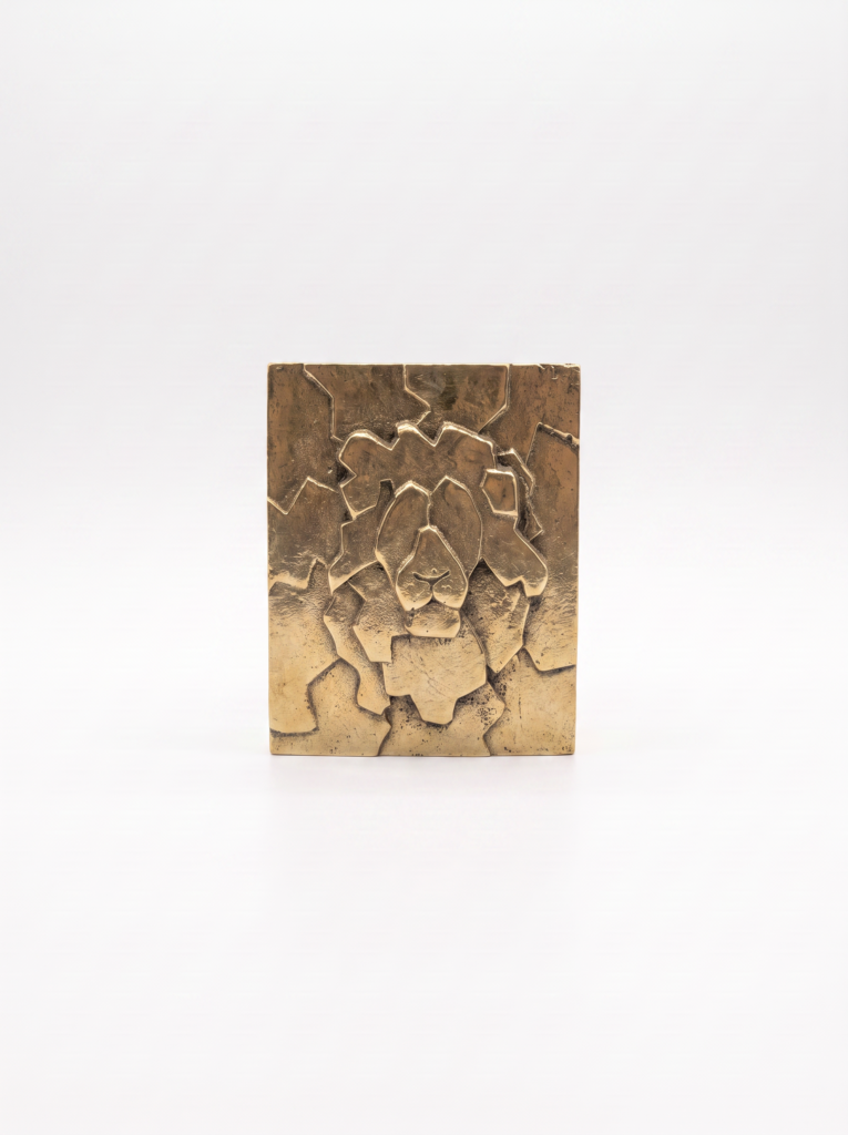 FOCO Leo sculptural matchbox by TRE PARIS